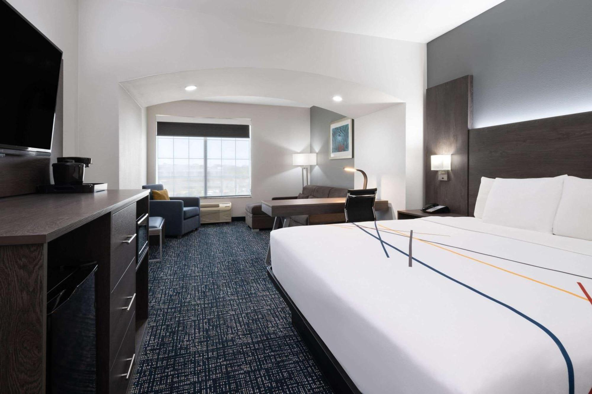 La Quinta By Wyndham Muskogee Hotel Екстериор снимка