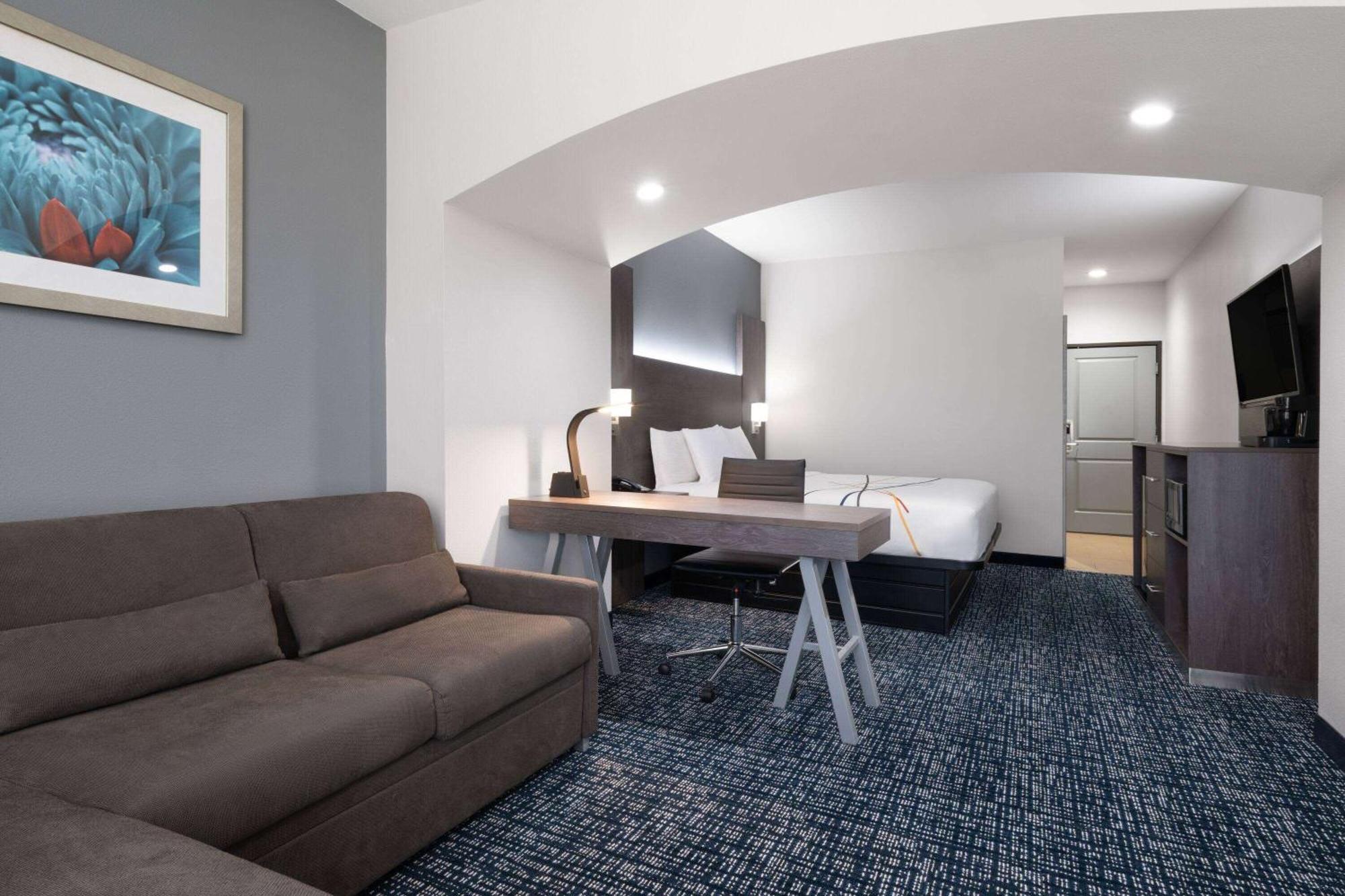 La Quinta By Wyndham Muskogee Hotel Екстериор снимка